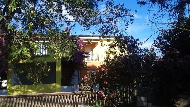 Apart Daire (Midi - with two apartments - A2(3))