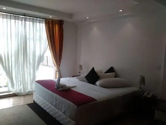 Deluxe Tek Büyük Yataklı Oda, 1 En Büyük (King) Boy Yatak, Dağ Manzaralı