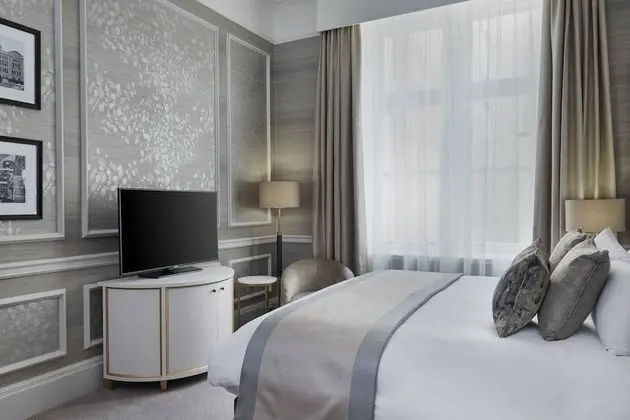 Superior Oda (with King Bed)