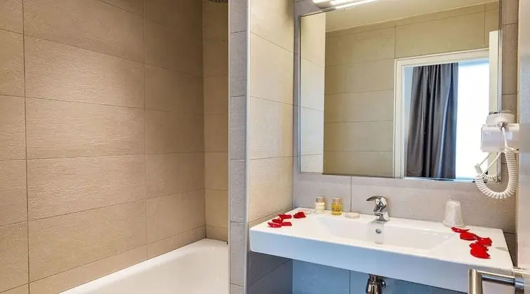 Executive Tek Büyük Yataklı Oda