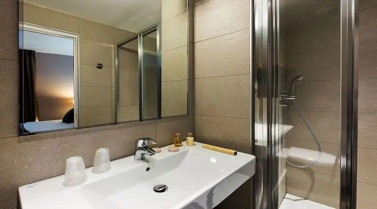 Executive Tek Büyük Yataklı Oda
