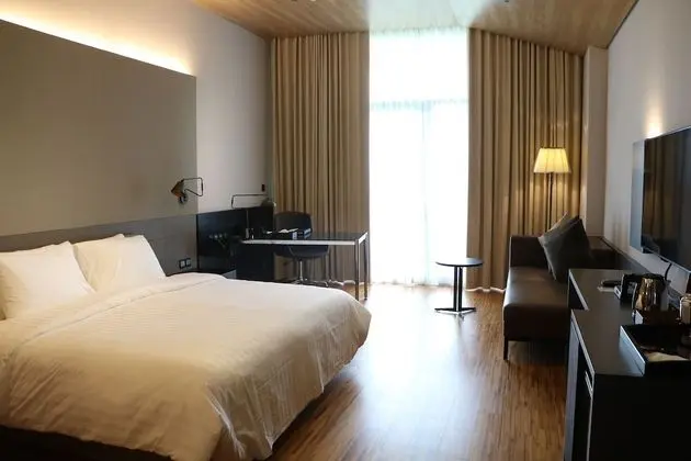 Deluxe Oda, Sigara İçilmez