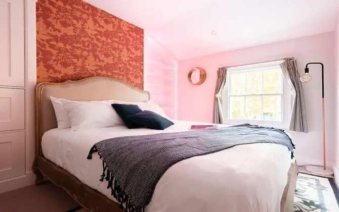 Ev (2 Bedrooms)