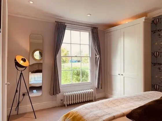 Ev (2 Bedrooms)