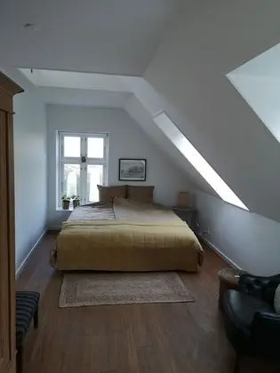 Basic Tek Büyük Yataklı Oda