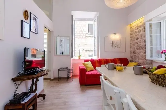 Apart Daire (One Bedroom Apartment with City view)
