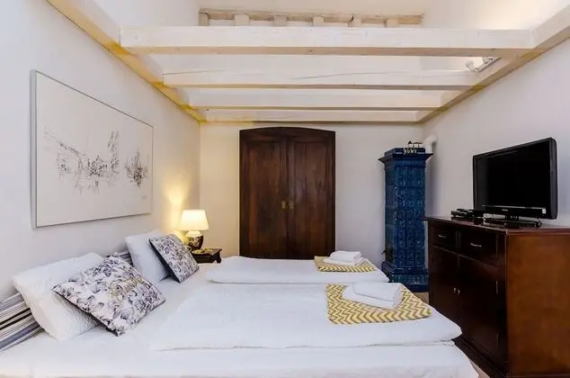 Stüdyo (Studio Apartment with Street view)