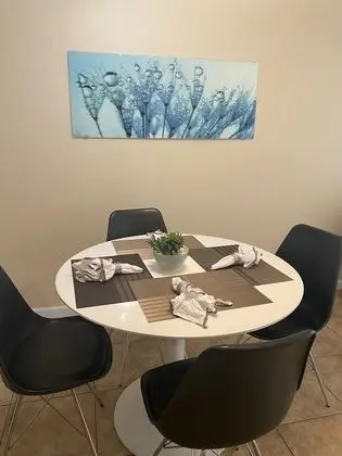 Odada yemek servisi