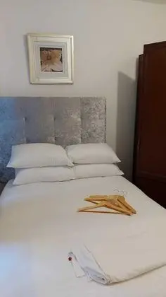 Luxury Tek Büyük Yataklı Oda, Banyolu/Duşlu