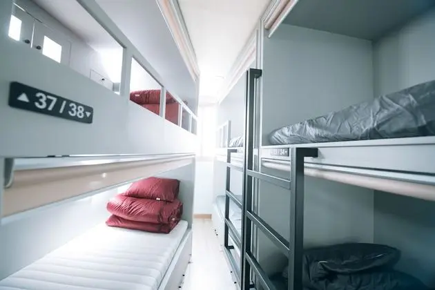 Ortak Ranzalı Oda, Sadece erkekler için (8 people, 402)