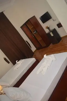 Deluxe Üç Kişilik Oda, Şehir Manzaralı