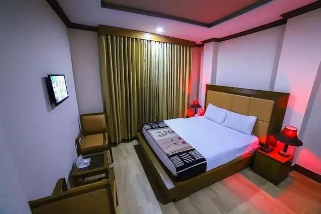 Deluxe Tek Büyük veya İki Ayrı Yataklı Oda