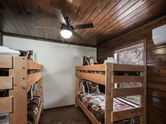 Kulübe, Birden Çok Yatak, Nehir Manzaralı (#Riverfront 4)