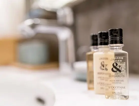 Deluxe Oda, 1 En Büyük (King) Boy Yatak