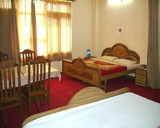 Premium Üç Kişilik Oda