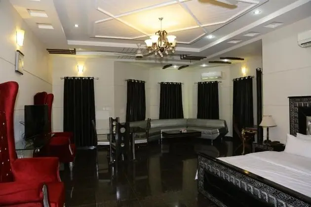 Deluxe Tek Büyük Yataklı Oda