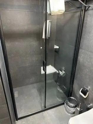Standart Oda - Kara Manzaralı