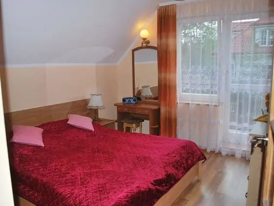 Ev