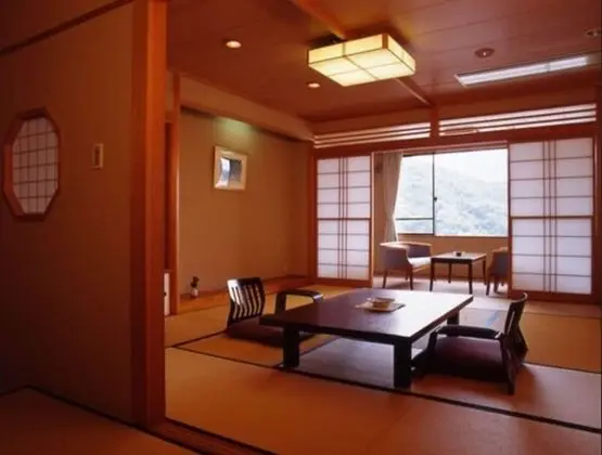 Traditional Oda (Japanese Style,Fuji view,for 6 Guests)
