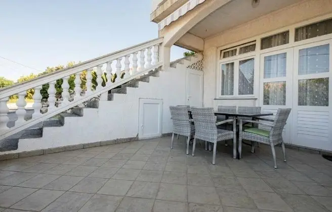 Apart Daire (Mig - with beautiful garden - A1 priz)