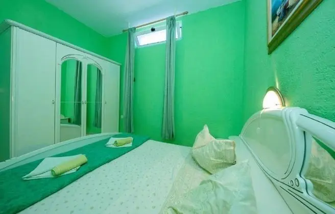 Apart Daire (Mig - with beautiful garden - A1 priz)