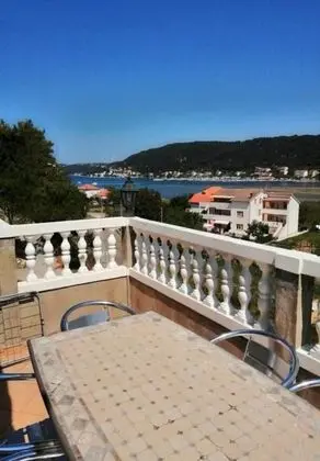 Apart Daire (Mig - with beautiful garden - A1 priz)