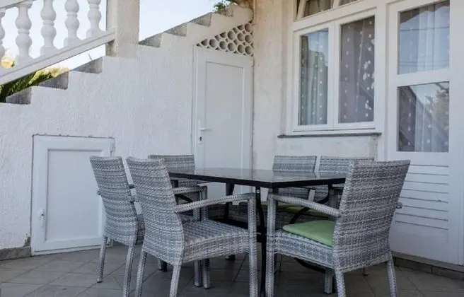 Apart Daire (Mig - with beautiful garden - A1 priz)