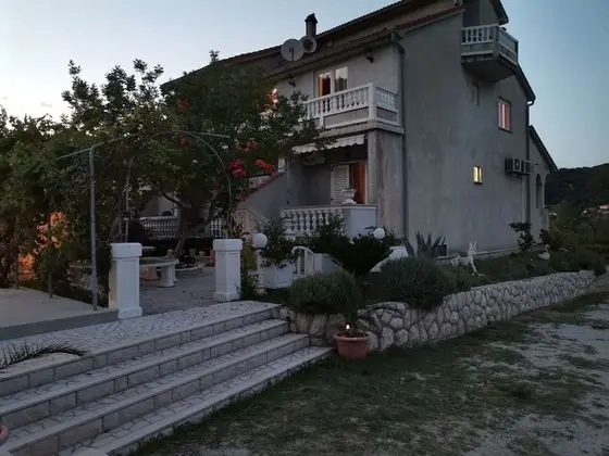 Apart Daire (Mig - with beautiful garden - A1 priz)
