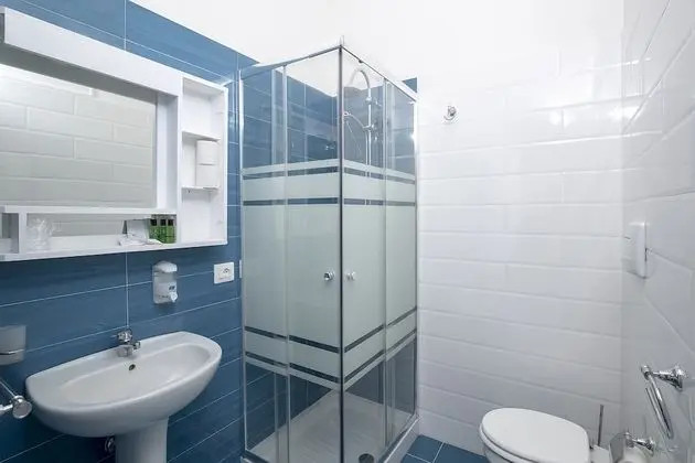 Deluxe Üç Kişilik Oda