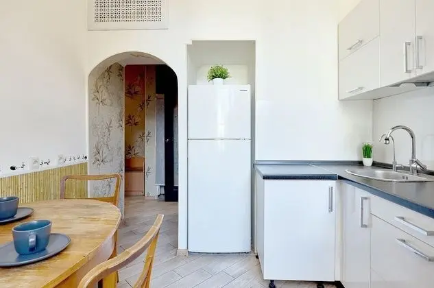 S12 Modern flat near Olympic Stadium