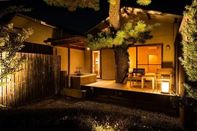 Oda, Bahçe Manzaralı (Japanese Western Style, for 3 Guests)