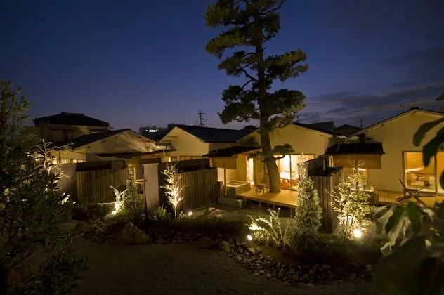 Oda, Bahçe Manzaralı (Japanese Western Style, for 3 Guests)