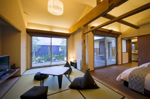 Oda, Bahçe Manzaralı (Japanese Western Style, for 4 Guests)