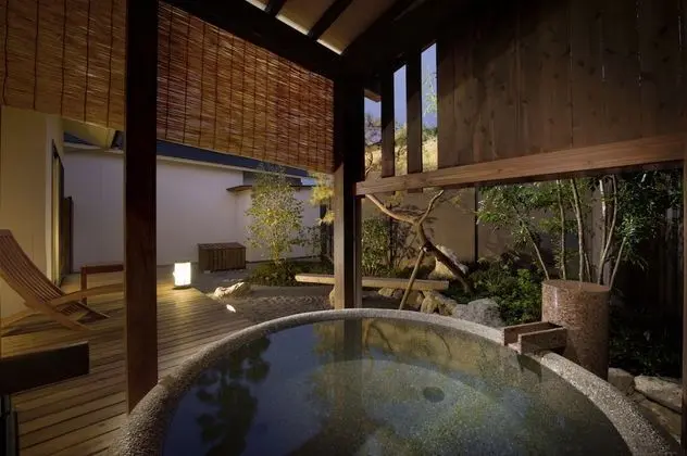 Oda, Bahçe Manzaralı (Japanese Western Style, for 4 Guests)