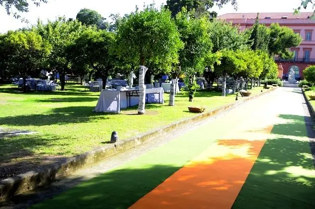 Superior Tek Büyük veya İki Ayrı Yataklı Oda, 1 Çift Kişilik veya 2 Tek Kişilik Yatak