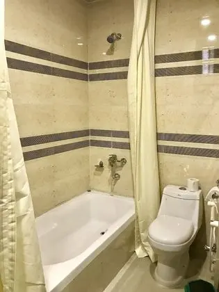 Deluxe Tek Büyük veya İki Ayrı Yataklı Oda