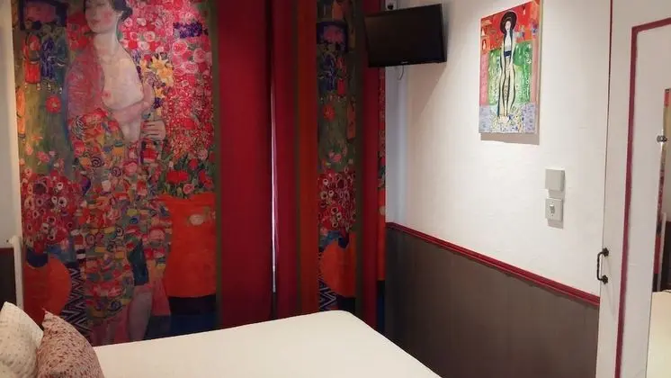 Comfort Tek Büyük Yataklı Oda