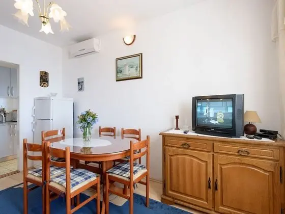 Apart Daire (Mihaela - sea view - A1(5+1))