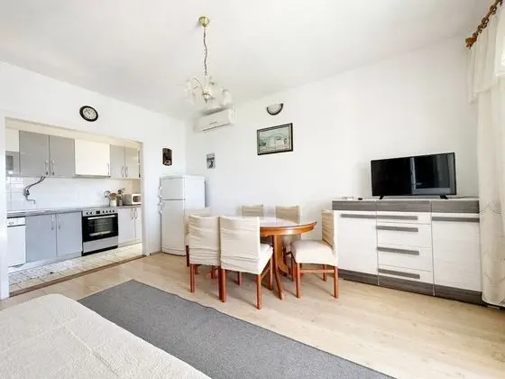 Apart Daire (Mihaela - sea view - A1(5+1))