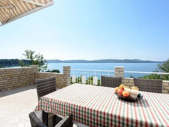 Apart Daire (Mihaela - sea view - A1(5+1))