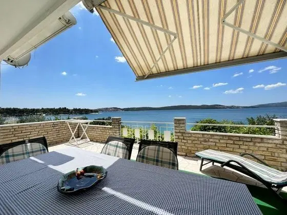 Apart Daire (Mihaela - sea view - A1(5+1))