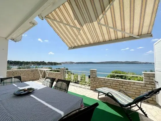 Apart Daire (Mihaela - sea view - A1(5+1))