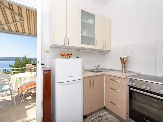 Apart Daire (Mihaela - sea view - A2(4))