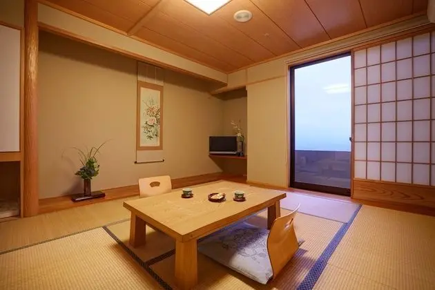 Traditional Oda, Okyanus Manzaralı, Denize Bakan (Japanese Style)