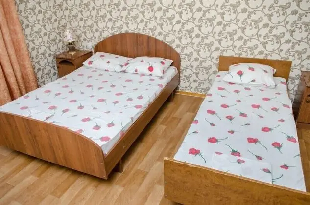 Economy Üç Kişilik Oda, Ortak Banyo
