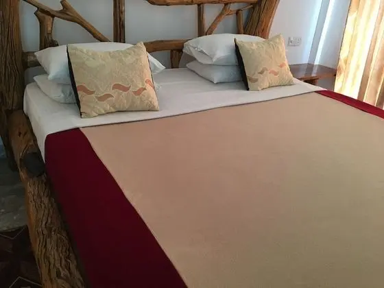 Family Üç Kişilik Oda, 3 Yatak Odası, Bahçe Manzaralı, Göl Kenarı