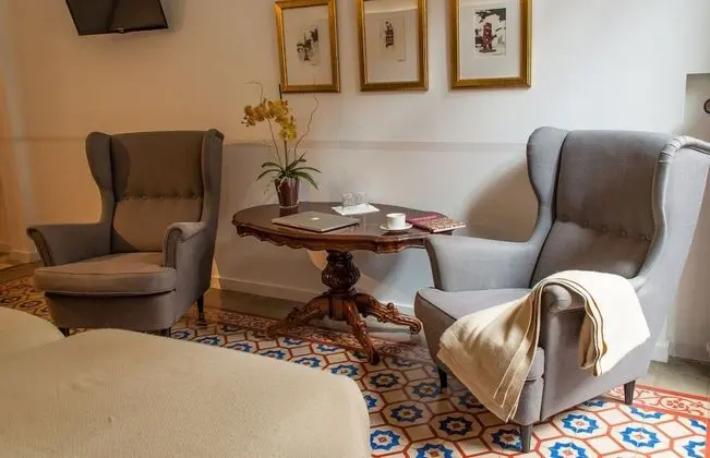 Tek Büyük Yataklı Oda, Balkon, Şehir Manzaralı