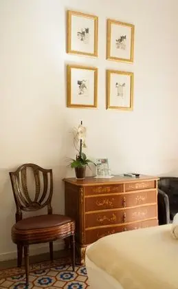 Tek Büyük Yataklı Oda, Balkon, Şehir Manzaralı