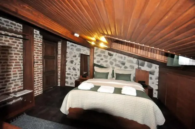 Penthouse, Kale Manzaralı
