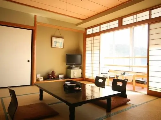 Traditional Oda (JPN Style, 1-6 Guests, Run of House)